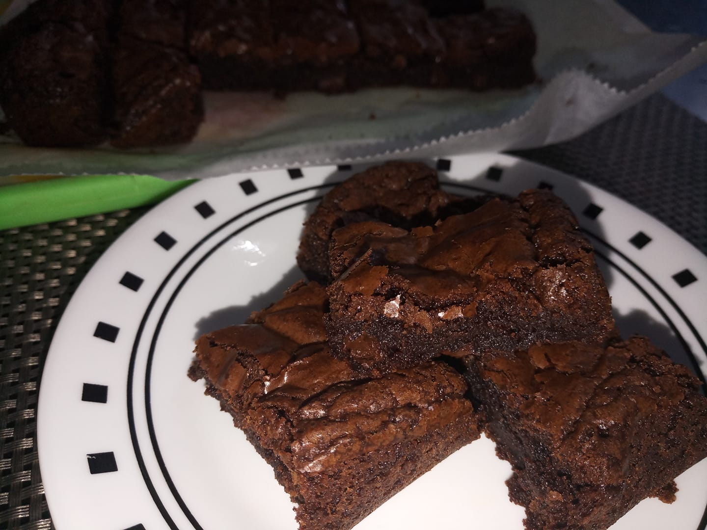 Moist and Chewy Chocolate Brownies